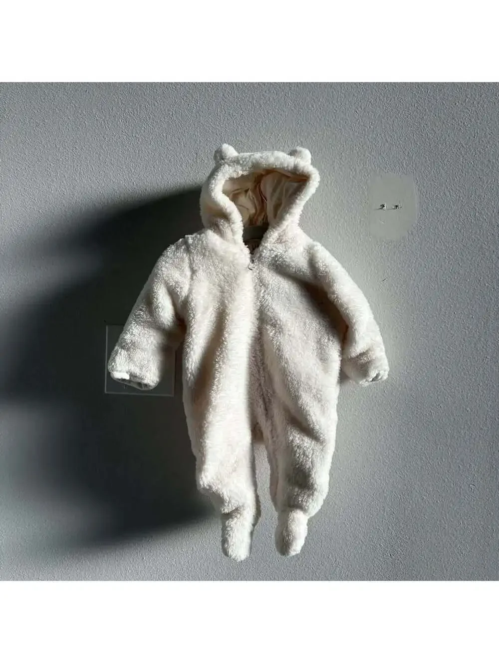 Gap Baby Ivory White Fleece Snow Suit 0-3 Months full Zipper